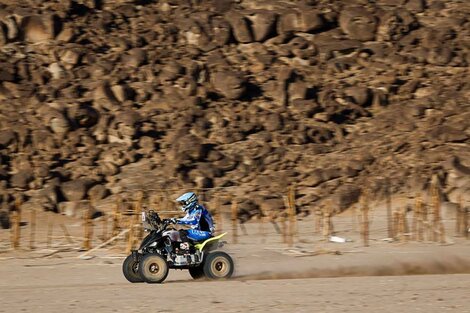 El argentino Andújar a una etapa de la victoria en el Rally Dakar