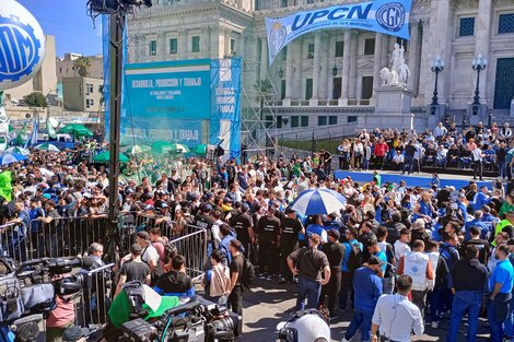 Los gremios preparan una jornada de lucha multitudinaria en las calles