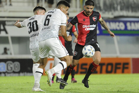 Banega fue titular y conductor del equipo pero se cansó en el segundo tiempo
