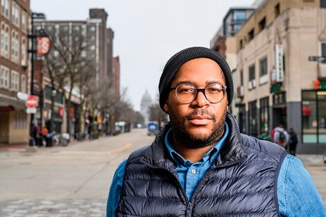 Con ésta, su primera novela, Brandon Taylor fue finalista del Booker Prize (Fuente: AFP)