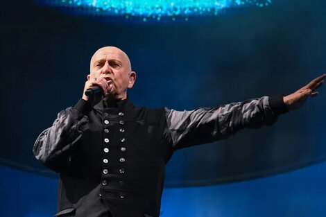 Peter Gabriel nació el 13 de febrero de 1950