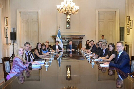 Javier Milei encabezó la reunión de Gabinete en la previa al debate legislativo.