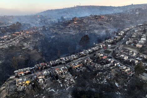 Chile declaró el estado de excepción por los incendios forestales, que ya causaron al menos 19 muertes.