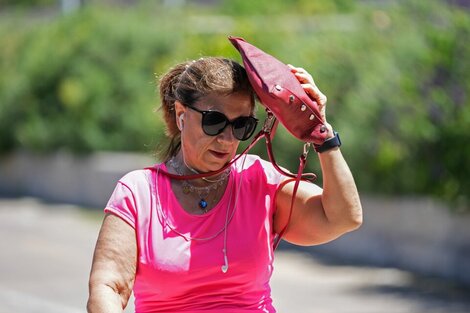 Sigue el alerta por calor extremo  en la Ciudad de Buenos Aires y otras 13 provincias