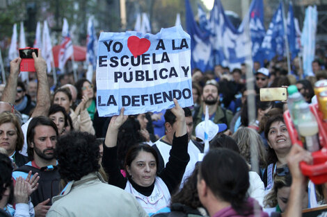 Un comienzo de clases en riesgo por el ajuste a la educación 