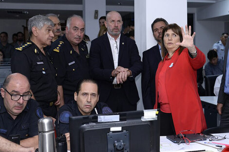 Patricia Bullrich tendrá que dar explicaciones por su protocolo represivo