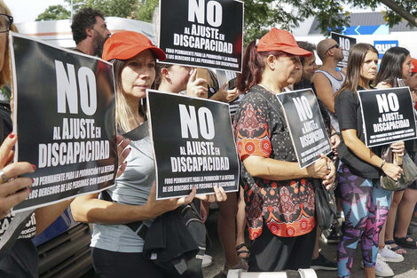 Movilización del Foro de Discapacidad por actualización de aranceles