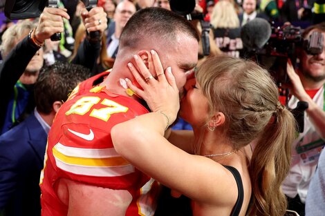 Los festejos de Taylor Swift por el triunfo de KansasCity Chiefs en el Super Bowl