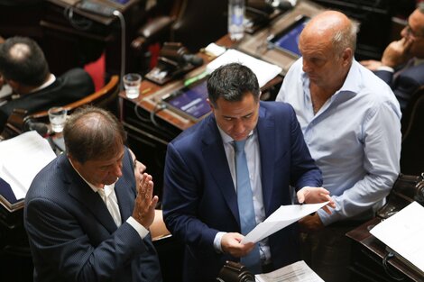 Los diputados de La Libertad Avanza y del PRO ya están en el mismo ómnibus