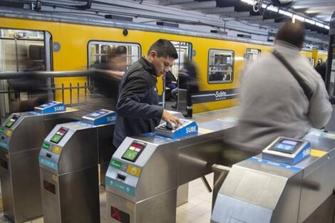 Nuevos aumentos en el transporte: el Subte subirá a 574 pesos en abril