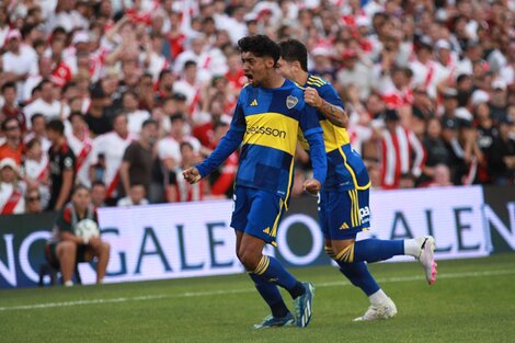 Medina festeja el empate en el Monumental.