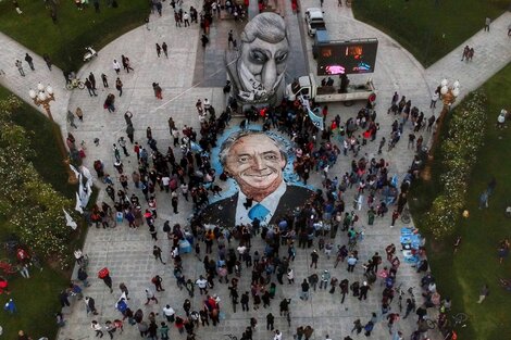 Néstor Kirchner, recuerdo y homenajes en la calle y en las redes