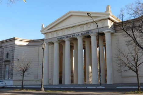 Encontraron otras 2.000 bolsas con restos humanos en el cementerio de La Plata