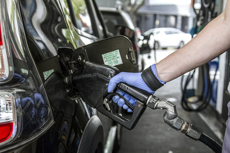 El precio aumentó en todas las estaciones de servicio del país.