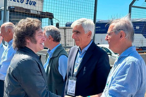 El presidente, saludado por empresarios en Expo Agro