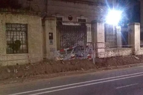 Otro muchacho en grave estado, tras intentar robar cables en Rosario