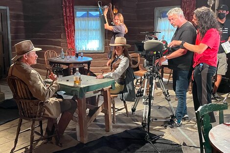 Mortensen, Chiara Mastroianni y Alonso durante el rodaje de Eureka