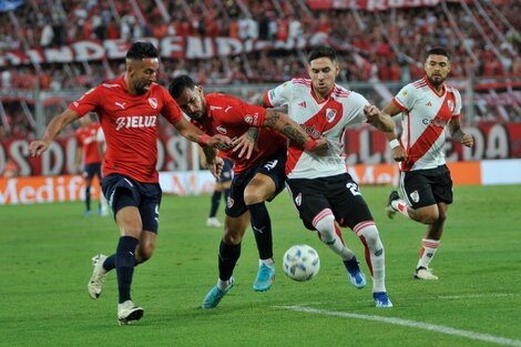 Independiente y River igualaron en Avellaneda