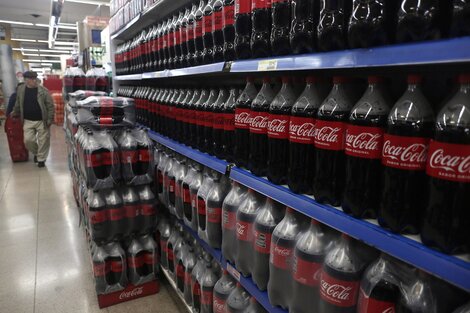 La Coca Cola se pudre en las góndolas