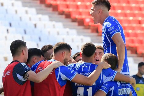 Copa de la Liga: Godoy Cruz ganó y se aferra a la punta