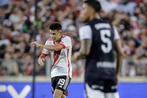 La emoción de Echeverri por su gol y el difícil momento que atraviesa su madre