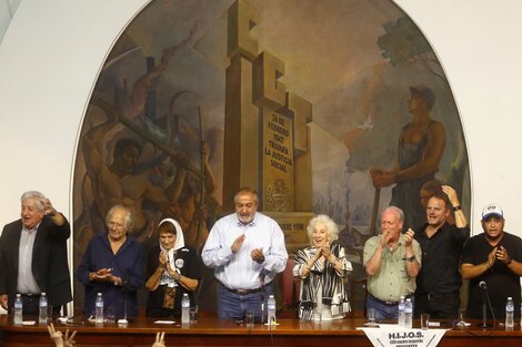 Memoria, unidad y marcha contra el plan económico de Milei