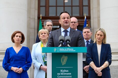 Irlanda: renunció el premier Leo Varadkar