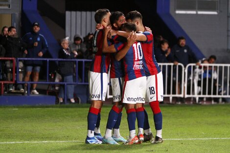 Copa de la Liga: San Lorenzo volvió a ganar con lo justo y sueña con la clasificación