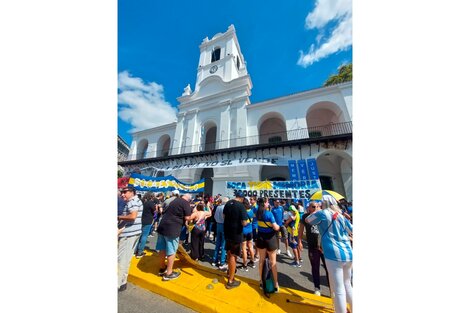 El fútbol también estuvo en la Plaza