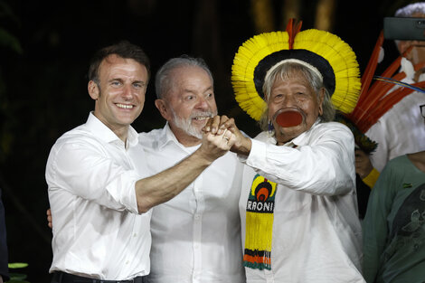 El cacique Raoní le pidió a Lula que suspenda el proyecto del tren que atravezará el Amazonas (Fuente: EFE)