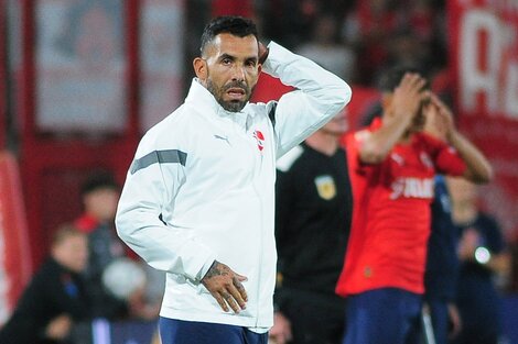 Carlos Tevez, DT del Rojo.