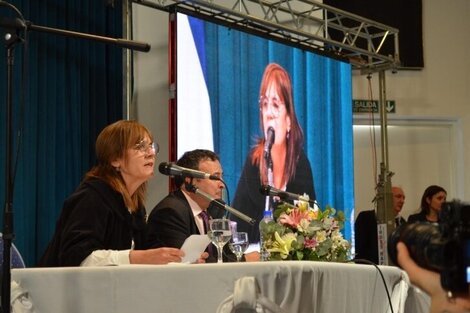 La rectora de la Universidad del Comahue, Beatriz  Gentile.