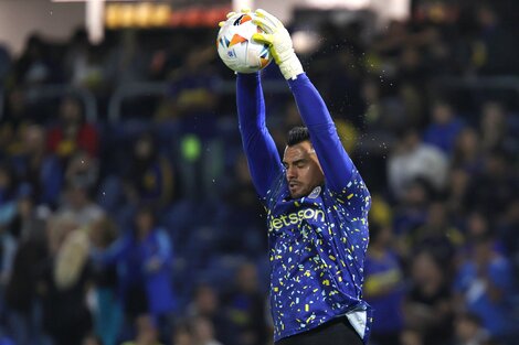 Sergio Romero: "La oferta de Boca está arriba de la mesa"