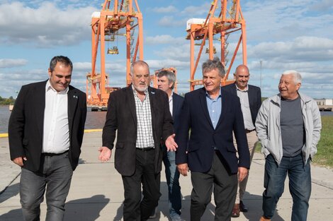 Diputados y referentes portuarios se reunieron en La Plata.