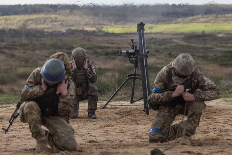 Soldados ucranianos reciben entrenamiento de militares franceses en Polonia