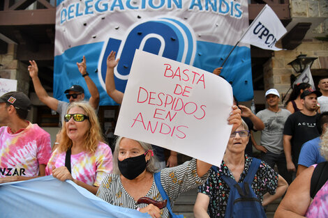 "A la par de lo que me pasa a mí, un montón de gente va a quedar tirada"