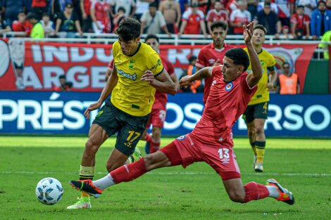 Defensa tuvo el triunfo, pero Argentinos lo empató faltando cinco minutos