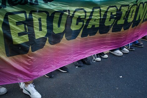 Las universidades públicas marchan en contra del ajuste.