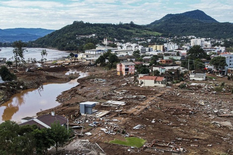 Ya son 78 los muertos por las inundaciones en el sur de Brasil