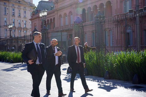 Enrico, Olivares y Puccini fueron a Buenos Aires. (Fuente: Prensa Gobernación.)