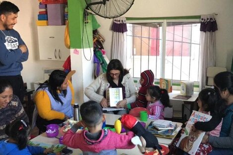 Club "Leer no puede ser un lujo", en el Bajo Flores. 