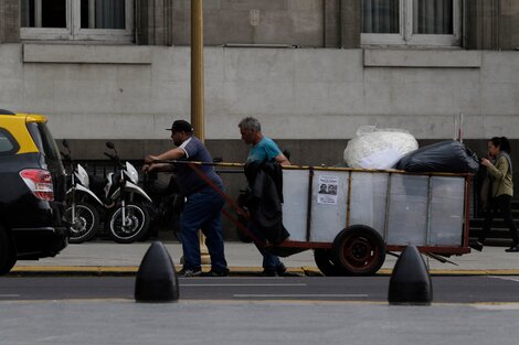 El INDEC dio a conocer el umbral de pobreza e indigencia de abril