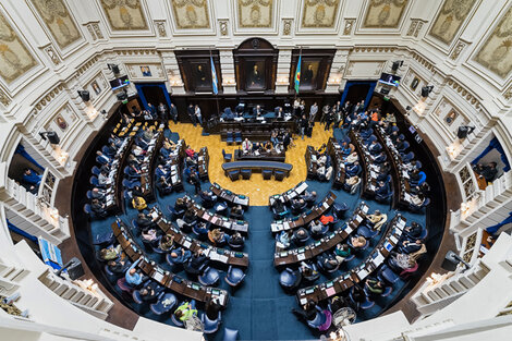 La norma deberá ser tratada por el Senado provincial.