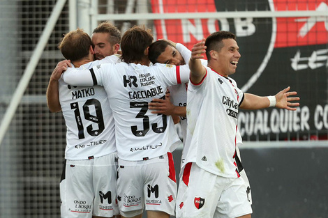 Hubo gran festejo por el gol de Guillermo May