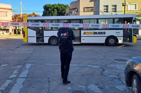 Murió atropellado un joven al bajar del colectivo en Santa Fé