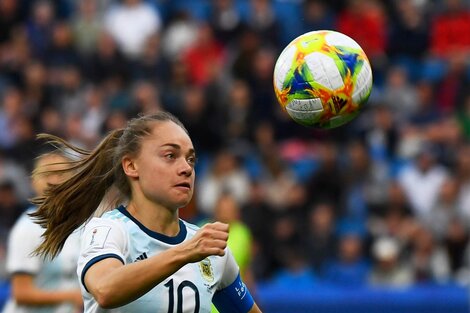 Selección femenina: la AFA desmitinió los dichos de Estafanía Banini (Fuente: NA)