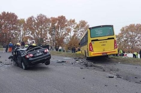 Choque fatal entre un auto y un colectivo en Los Polvorines. (Ministerio de Seguridad PBA)