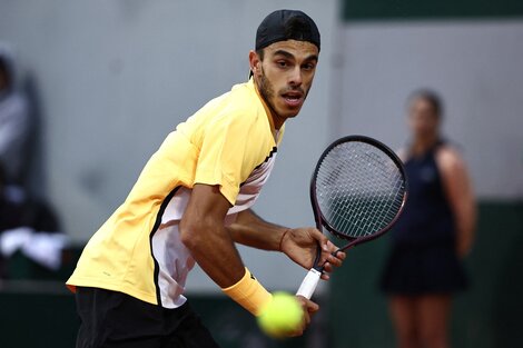 Roland Garros: Cerúndolo pudo avanzar, Etcheverry se quedó con las ganas