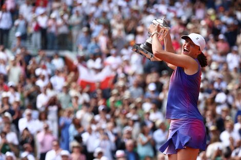 Iga Swiatek, la reina incontestable de Roland Garros (Fuente: AFP)