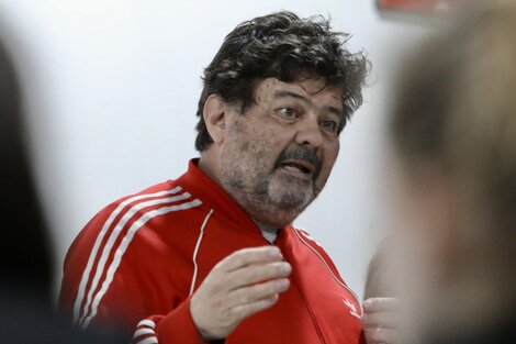 Miguel Fullana fue desplazado de la dirección técnica del femenino de Newell's.